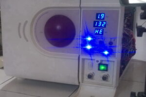 Service autoclave